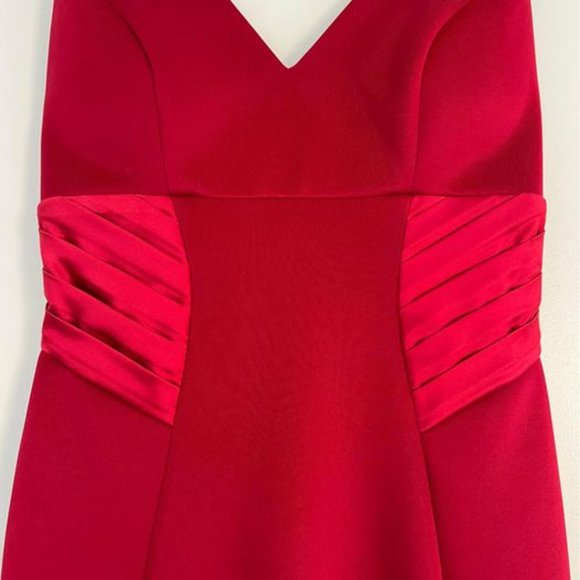 Lipsy London Gown - Picture 5 of 8